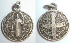 Médaille de St Benoît